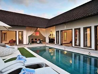 Villa Capri Seminyak  Seminyak (Bali)